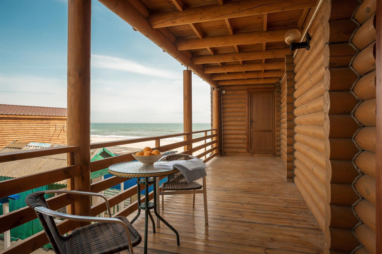 Ensenada Otel Gribovka Dış mekan fotoğraf