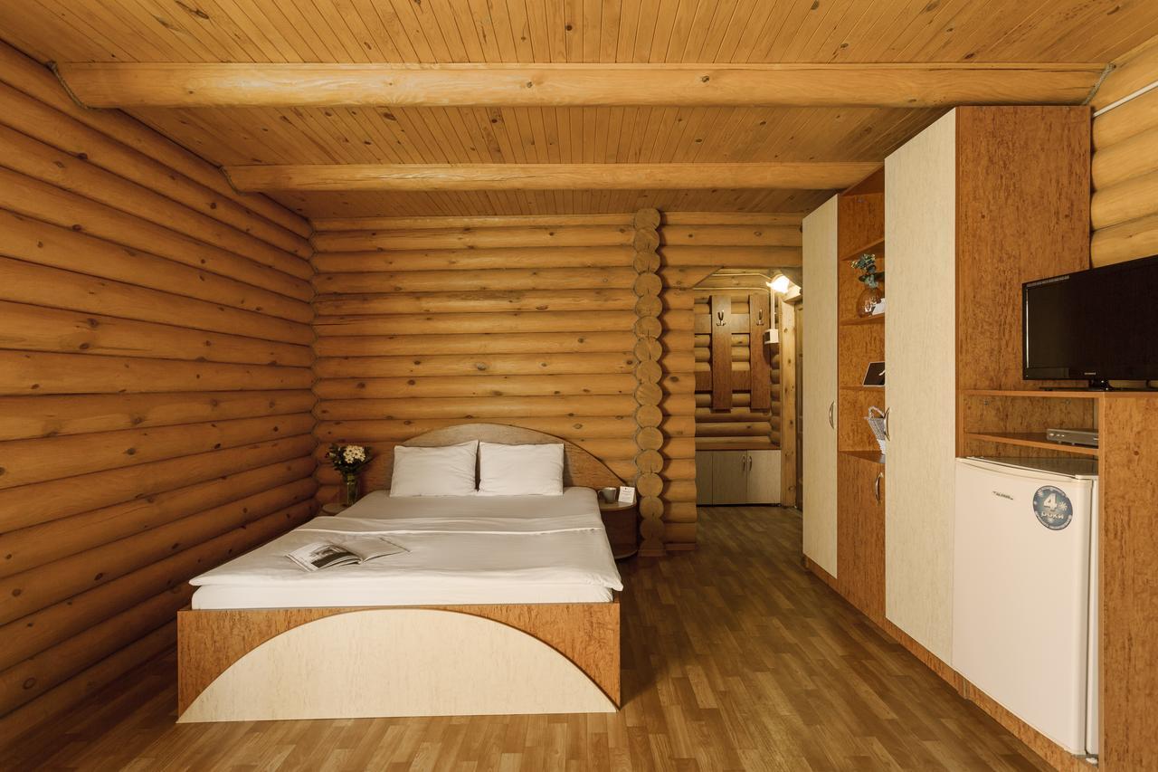 Ensenada Otel Gribovka Dış mekan fotoğraf